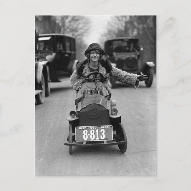 Carte Postale Voiture à pédales Flapper, 1924 (Devant)