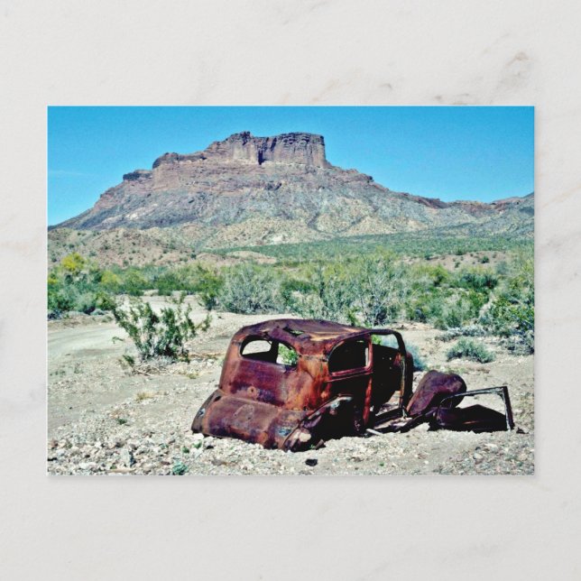 Carte Postale Voiture Antique Démoulée Devant Butte (Devant)