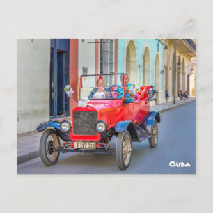 Carte Postale Voiture convertible vintage en Camaguey, Cuba