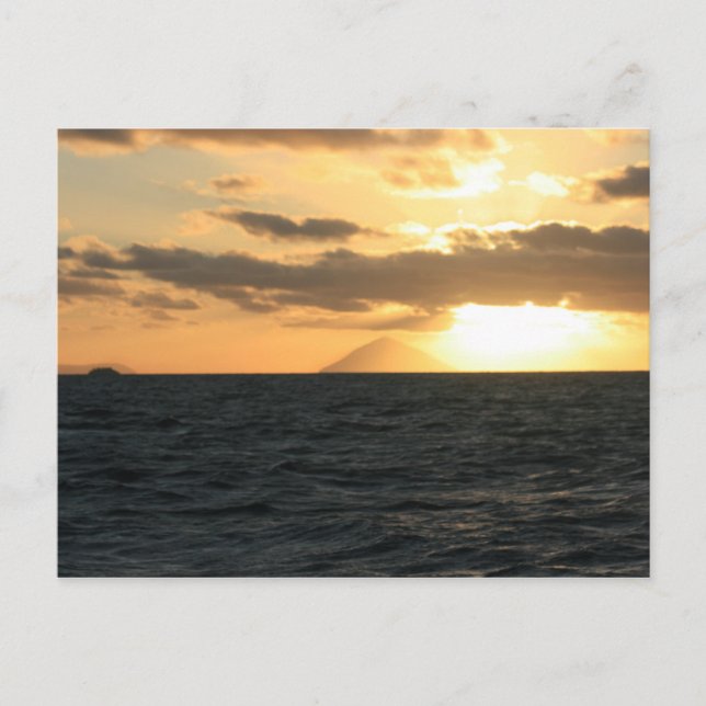 Carte Postale Volcan explosif, îles Ha'apai, Tonga (Devant)