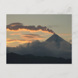 Carte Postale Volcan Shishaldin au coucher du soleil
