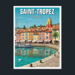 Carte Postale Voyage à Saint-Tropez France<br><div class="desc">Saint-Tropez, une ville côtière glamour sur la Riviera française, est célèbre pour ses plages époustouflantes, ses yachts de luxe et sa vie nocturne vibrante. Autrefois petit village de pêcheurs, Saint-Tropez a acquis une renommée internationale dans les années 1950 après que l'actrice française Brigitte Bardot ait joué dans le film Et...</div>