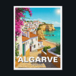Carte Postale Voyage en Algarve Portugal<br><div class="desc">L'Algarve, la région la plus méridionale du Portugal, est connue pour son littoral à couper le souffle, ses plages dorées et ses villages pittoresques aux maisons blanchies à la chaux. Avec plus de 300 jours d'ensoleillement par an, c'est l'une des principales destinations balnéaires d'Europe, offrant des falaises spectaculaires, des grottes...</div>