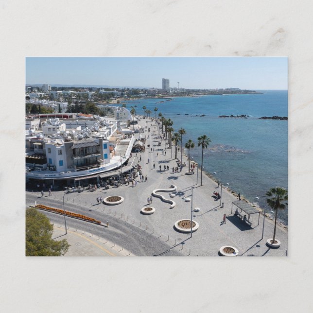 Carte Postale Vue aérienne par drone du front de mer de Paphos (Devant)