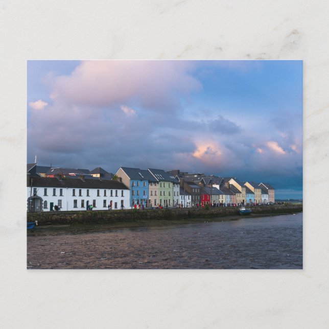 Carte Postale Vue de Claddagh de la longue promenade et des vieu (Devant)
