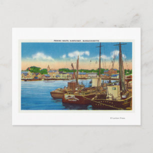 Carte Postale Vue des bateaux de pêche au port