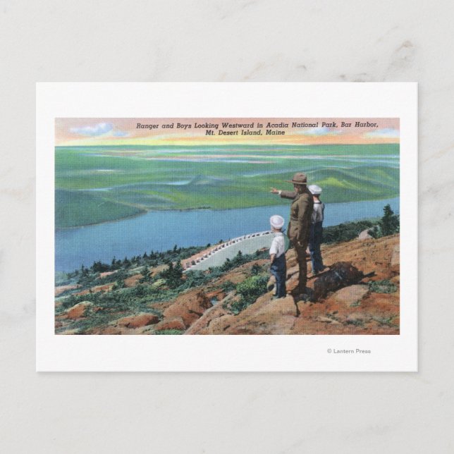 Carte Postale Vue d'un Ranger de parc et des garçons regardant l (Devant)