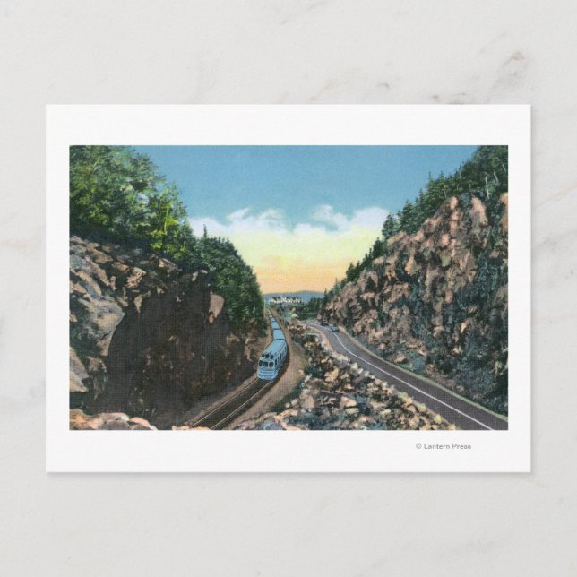 Carte Postale Vue d'un train le long de l'autoroute (Devant)