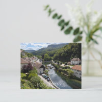 Vue sur la rivière Lods, Doubs, France