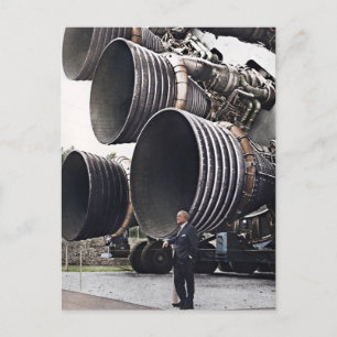 Carte Postale Wernher von Braun et Saturn V