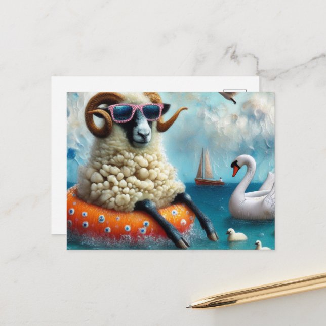 Carte Postale Wooly Sheep aime Flotter dans un lac (Devant/Arrière en situation)