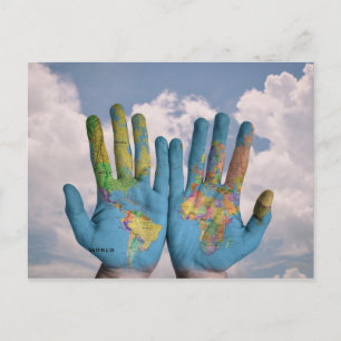 Carte postale "World in Your Hands"