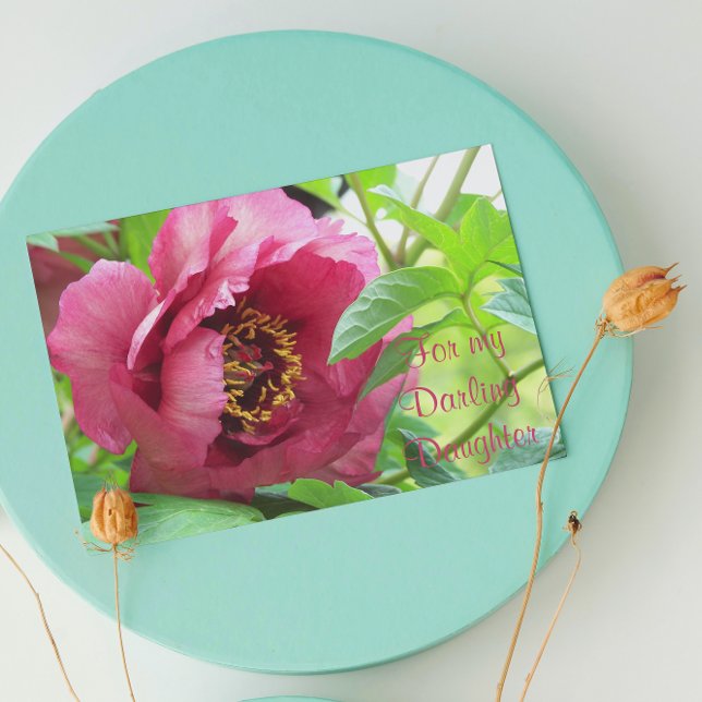 Carte Pour la Fête des mères de la fille Red Peony flora (In Situ)