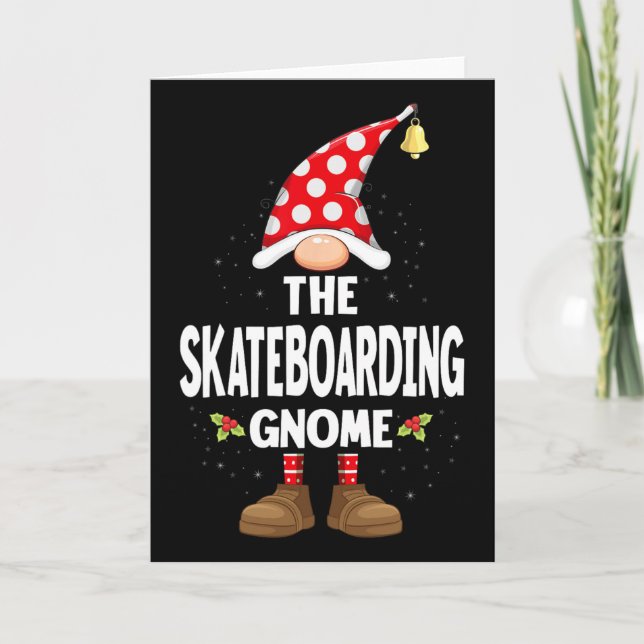 Carte Pyjama de Noël assorti Le Gnome de skateboard  (Devant)