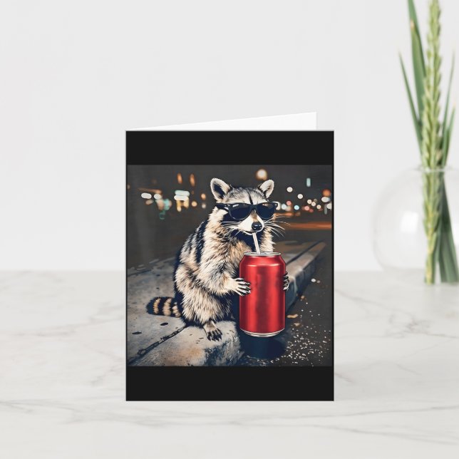 Carte Raton laveur buvant un café glacé Mème d'animal dr (Devant)