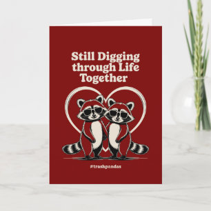 Carte Raton laveur Couple de la Saint-Valentin qui creus