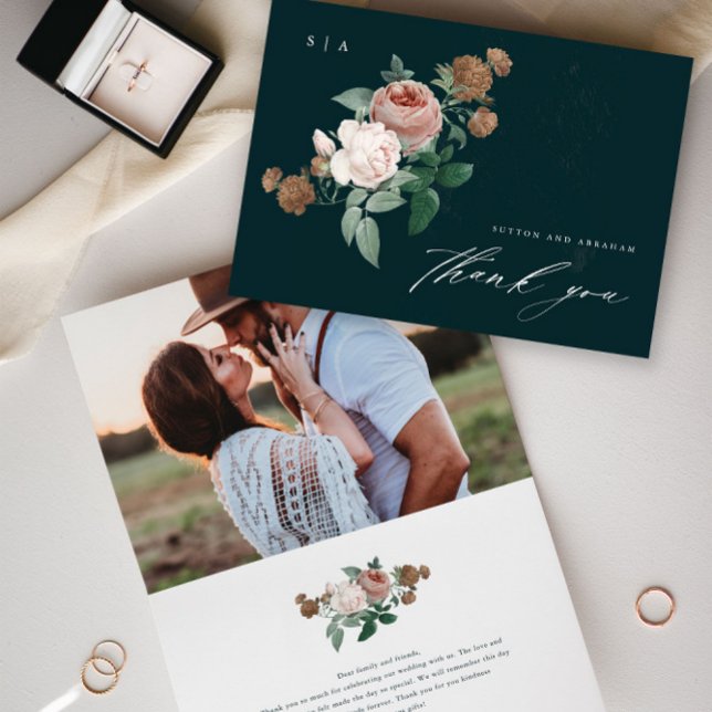 Carte Remerciements de mariage en écriture florale vinta (Vintage Floral Script Navy Blue Wedding Photo Thank You Card.)
