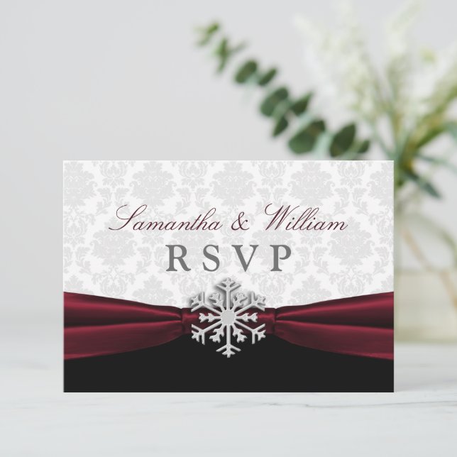 Carte RSVP de mariage d'hiver de Rugogne (Debout devant)