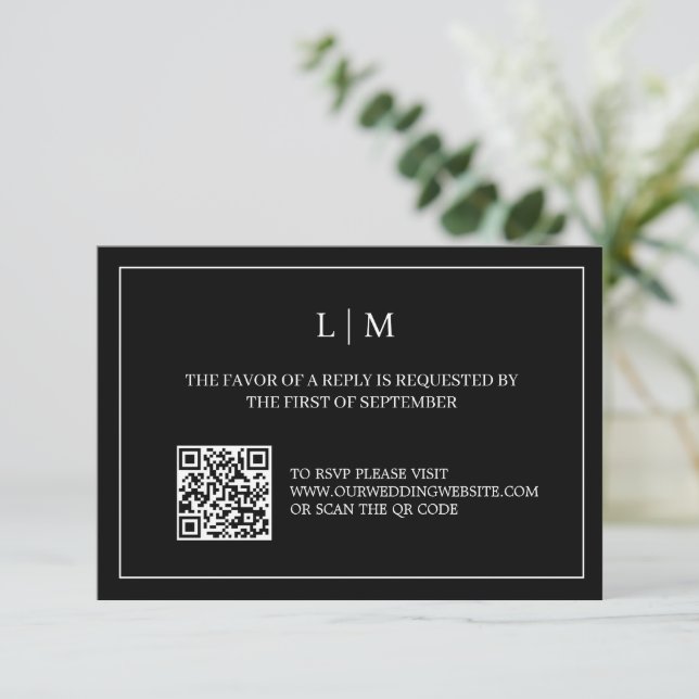 Carte RSVP de mariage noir de code QR simple Monog (Debout devant)