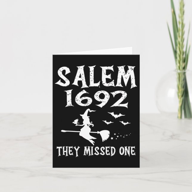 Carte Salem 1692 Ils Ont Manqué Un Design Halloween (Devant)