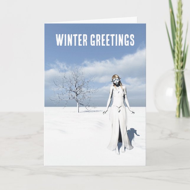 Carte Salutations d'hiver. Elfe féminine marchant dans l (Devant)