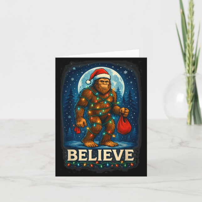 Carte Sasquatch Christmas Lights Holiday Believe  (Devant)