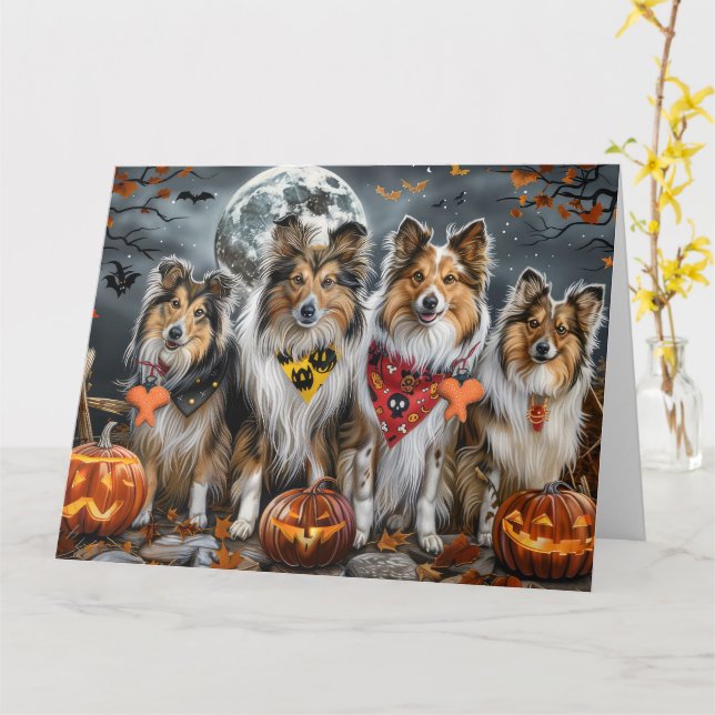 Carte Shetland Sheepdog Halloween Éffrayant (Fleur jaune)