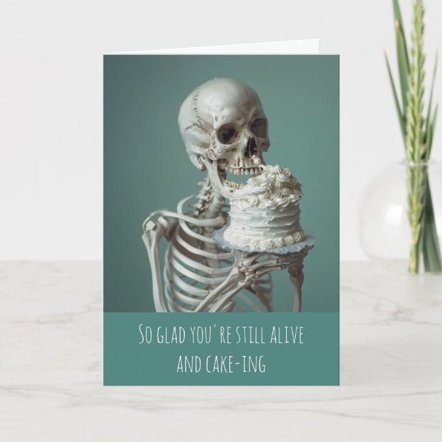 Carte Skeleton Birthday Cake Humour Joyeux anniversaire (Devant)
