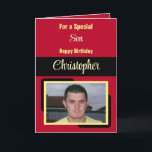 Carte Son nom photo rouge jaune anniversaire<br><div class="desc">Pour une carte d'anniversaire spéciale pour fils. Personnalisez cette Carte de voeux avec une photo et un nom. Conçu en rouge,  jaune et noir.</div>