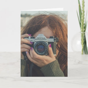 CARTE SOURIRE ! C'EST TON ANNIVERSAIRE ! FILLE AVEC CART