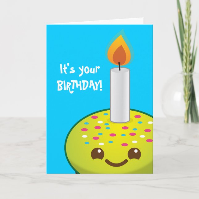 Carte sourires de joyeux anniversaire de petit gâteau de (Devant)
