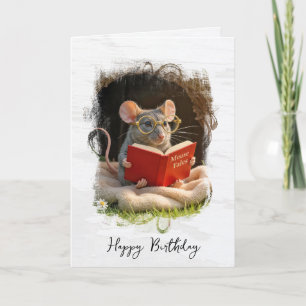 Carte Souris d'anniversaire lisant un livre