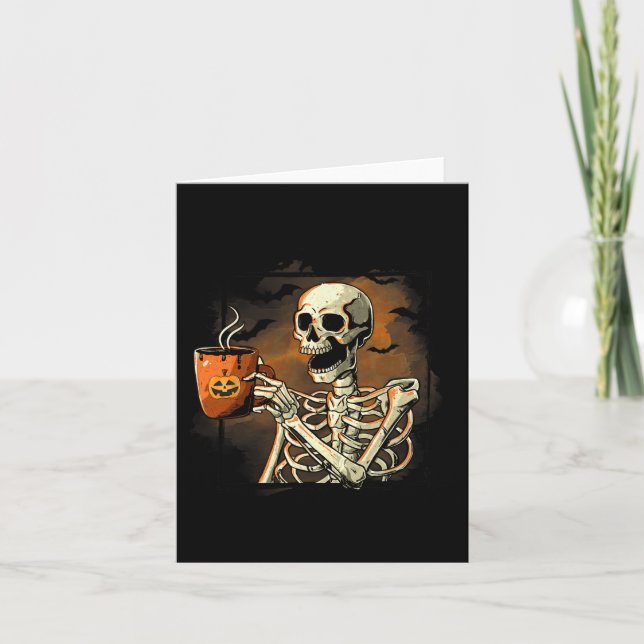 Carte Squelette buvant du café Crâne drôle d'Halloween C (Devant)
