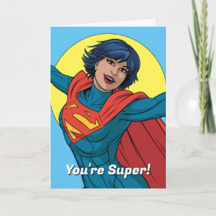 Carte Supergirl volant en costume bleu