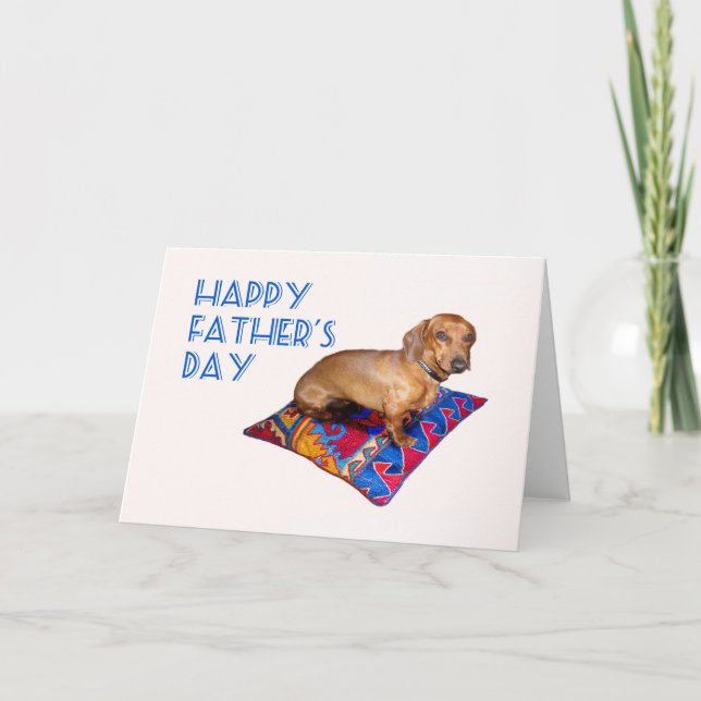 Carte Teckel sur le coussin, fête des pères heureuse (Devant)