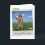 Carte Tennis Cat Funny Birthday Card<br><div class="desc">Éclairez tout amoureux des chats anniversaire avec ce félin fantaisiste et amusant !</div>
