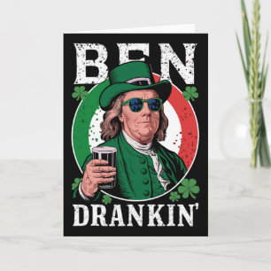 Carte Trèfle irlandais buvant de la bière - St Pattys ho