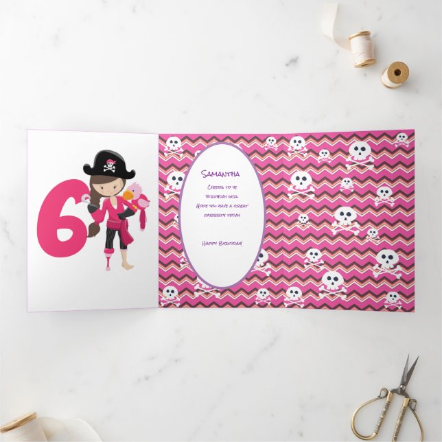 Carte Trois Volets Pâte rose Parties scintillant Pirate Girl 6e anniv (Intérieur)
