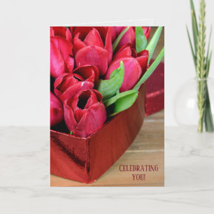 Carte tulipes d'anniversaire rouge dans une boîte cardia
