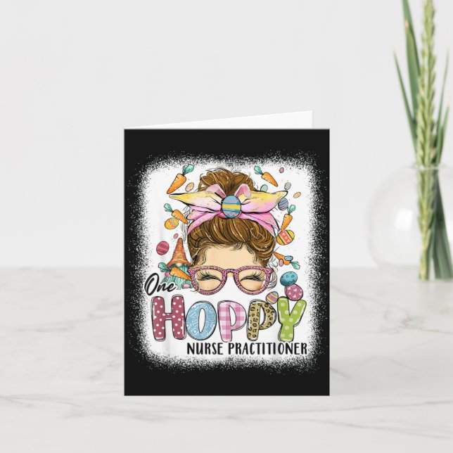 Carte Un praticien infirmier joyeux Léopard Lapin Pâques (Devant)