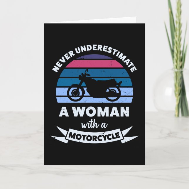 Carte Une femme avec une moto un cadeau amusant pour mam (Devant)