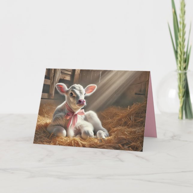 Carte Veau blanc dans un box de grange ensoleillé (Devant)