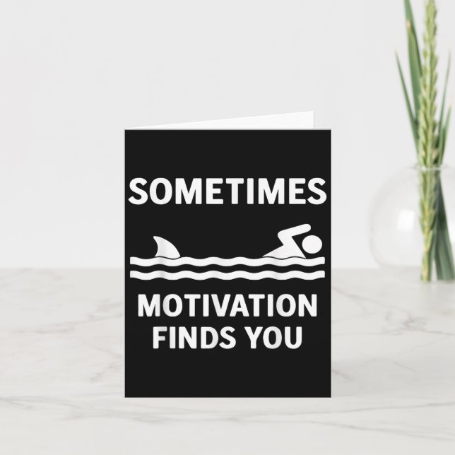 Carte Vintage Sometimes Motivation Finds You Tee - Funny (Devant)