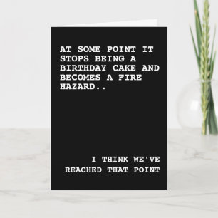 Carte Votre gâteau d'anniversaire est un danger d'incend