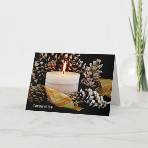 Carte vous pensez à une bougie brillante dans les cônes