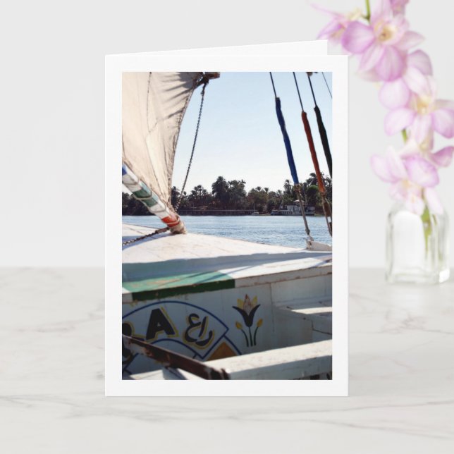 Carte Vue d'un bateau sur le Nil, Louxor, Égypte (Orchidée)