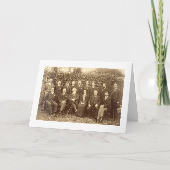 Carte William Morris, photographié avec le personnel (Devant)