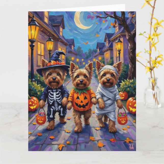 Carte Yorkshire Terrier Dogs in Halloween Costumes (Fleur jaune)