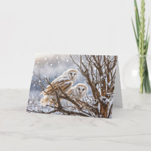 Carte Yule du solstice d'hiver avec des hiboux dans la n