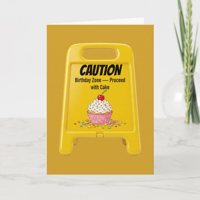 Carte Zone d'anniversaire : Attention Cupcake (Devant)